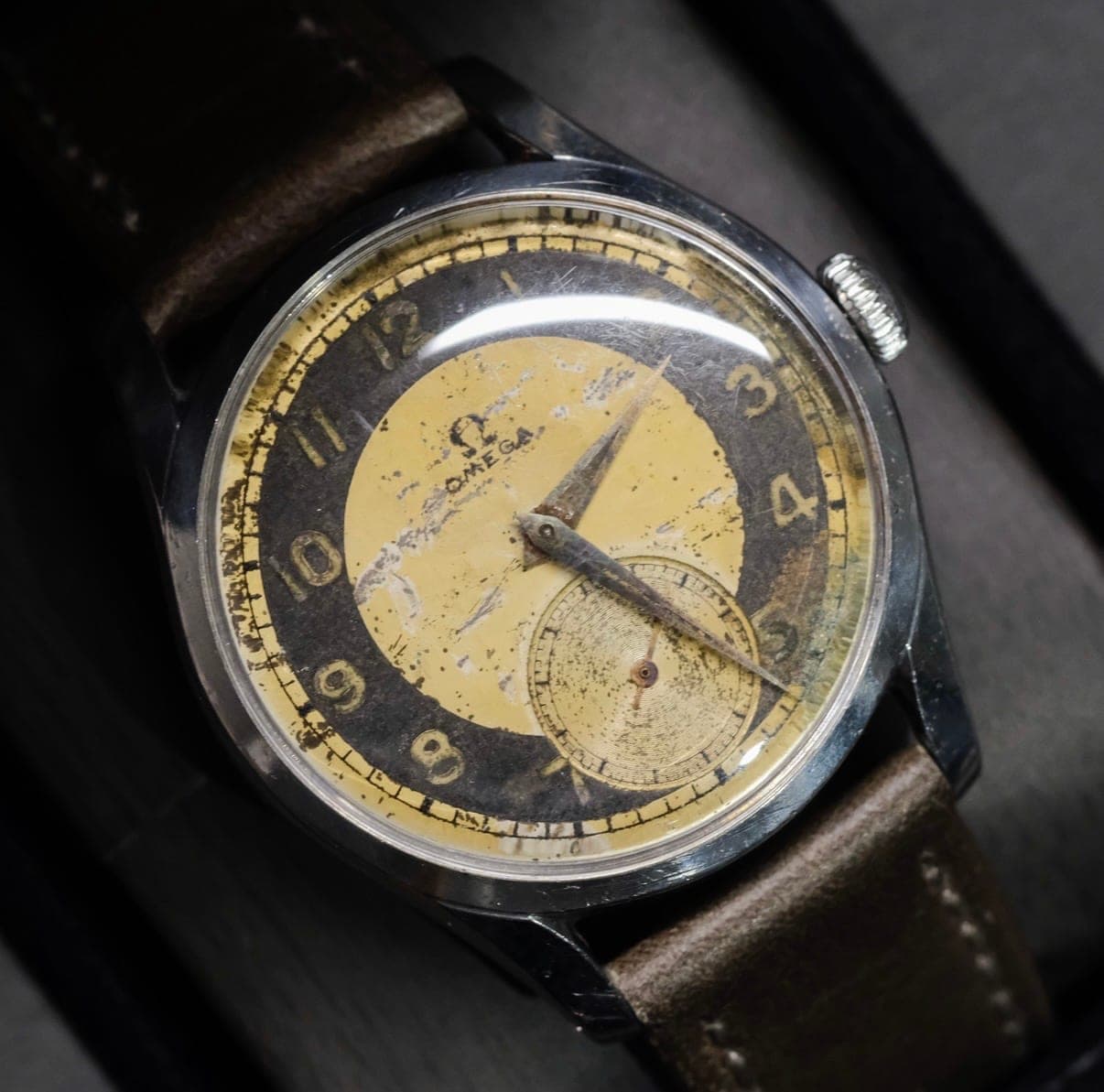 Omega Sovereign, c. 1945