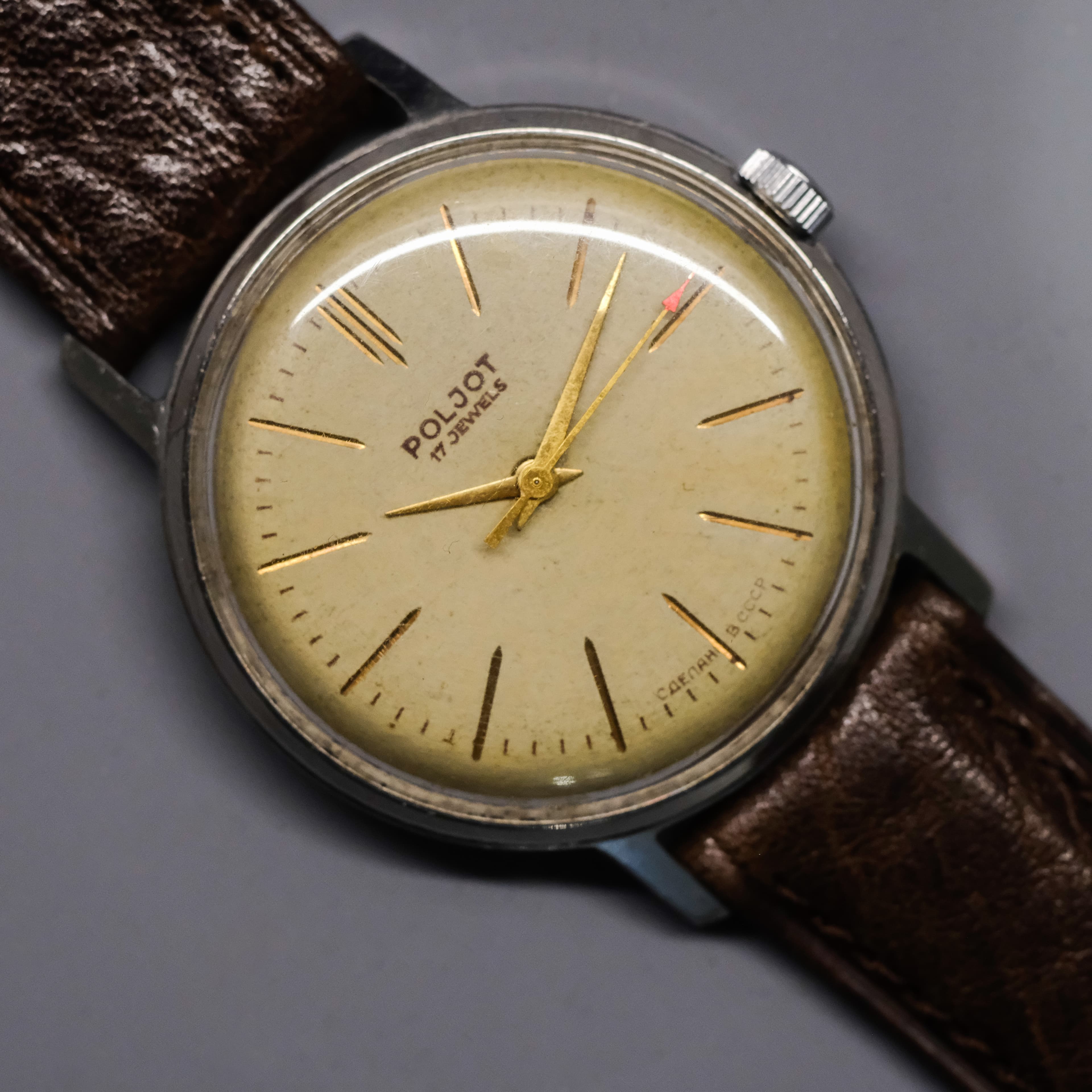 The First Watch in Space: The Secret History of Poljot and the Soviet Cosmonauts